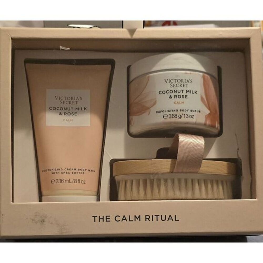 Victoria Secret Shea Butter  body wash /scrub‎ and brush Gift Set New